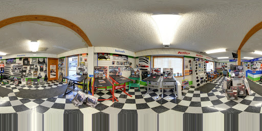 Truck Accessories Store «Auto Accessory & Install», reviews and photos, 198 Cedar Cross Rd, Dubuque, IA 52003, USA