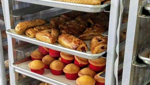 Panaderia La Pequeña
