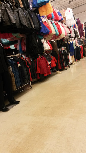 Shopping Mall «Super Mall», reviews and photos, 5220 S Pulaski Rd, Chicago, IL 60632, USA