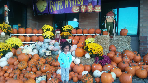 Grocery Store «Safeway», reviews and photos, 1815 4th St, Tillamook, OR 97141, USA