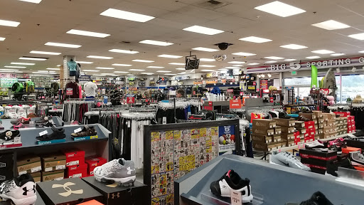 Sporting Goods Store «Big 5 Sporting Goods - Aurora Village», reviews and photos, 1133 N 205th St, Shoreline, WA 98133, USA