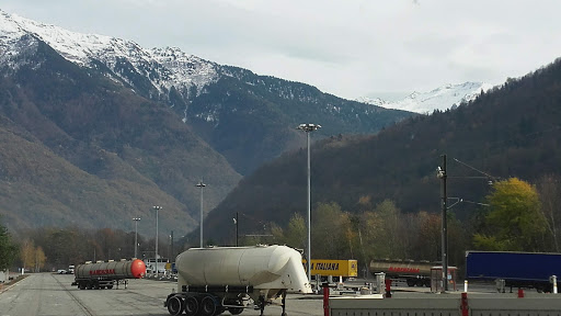 Photo 1 - auto casse