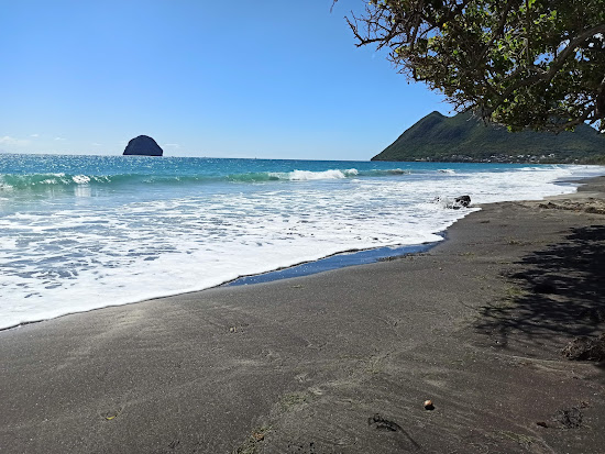 Le Diamant beach