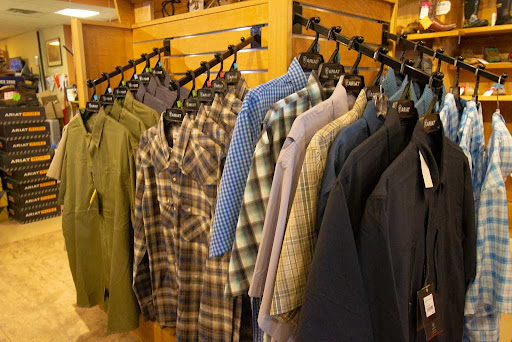 Tack Shop «Green Mountain Horse & Tack», reviews and photos, 1327 Sharon Copley Rd, Wadsworth, OH 44281, USA