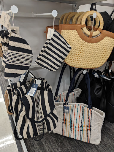 Department Store «Target», reviews and photos, 2701 Lawndale Dr, Greensboro, NC 27408, USA