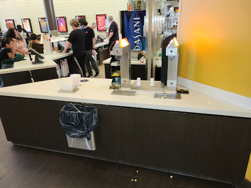 Movie Theater «AMC Grand Rapids 18», reviews and photos, 3000 Alpine Ave NW, Walker, MI 49544, USA