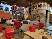 Atmosphère du Restauration rapide McDonald's à Bretteville-sur-Odon - n°6