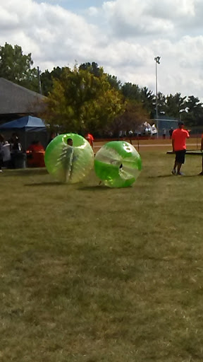 Memorial Park «Veterans Memorial Park», reviews and photos, 7619 Memphis Ave, Brooklyn, OH 44144, USA