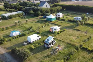 Camping des Rosaires image