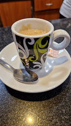 Photo n°6 de Café Hôtel de la Mairie - Les Frères Castilho à Massy ()