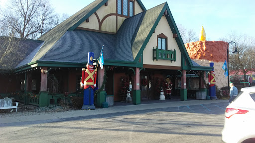 Candle Store «Warm Glow Candle Store», reviews and photos, 2131 N Centerville Rd, Centerville, IN 47330, USA