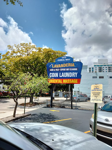 Laundromat «Coral Way Lavanderia Coin Laundry», reviews and photos, 1313 SW 22nd St, Miami, FL 33145, USA