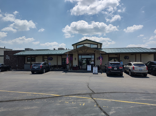 Gourmet Grocery Store «Lake Geneva Country Meats», reviews and photos, 5907 WI-50, Lake Geneva, WI 53147, USA