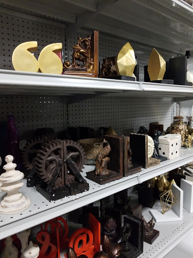 Home Goods Store «At Home», reviews and photos, 1840 Greeley Mall, Greeley, CO 80631, USA