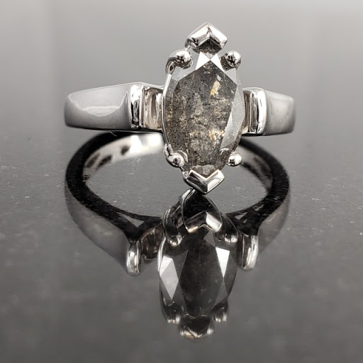 Jewelry Store «Georgetown Jewelers Inc», reviews and photos, 351 Georgetown Square, Wood Dale, IL 60191, USA