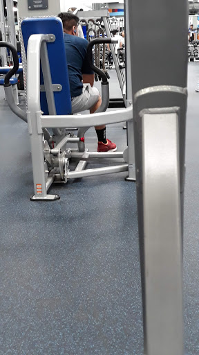 Health Club «Crunch - Cerritos», reviews and photos, 11881 Del Amo Blvd, Cerritos, CA 90703, USA