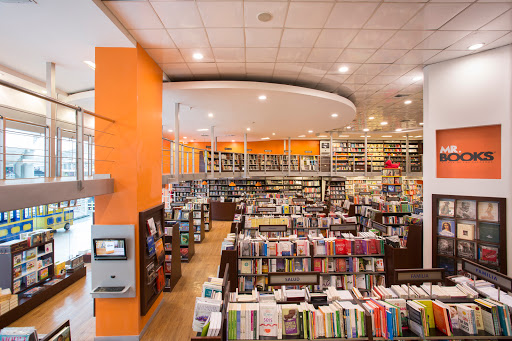 Librería Mr.Books Mall del Sol