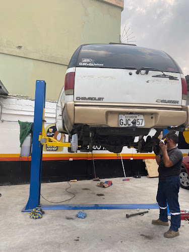 Opiniones de Andramotors Samanes en Guayaquil - Taller de reparación de automóviles