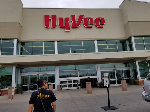 Supermarket «Hy-Vee», reviews and photos, 4605 Fleur Dr, Des Moines, IA 50321, USA