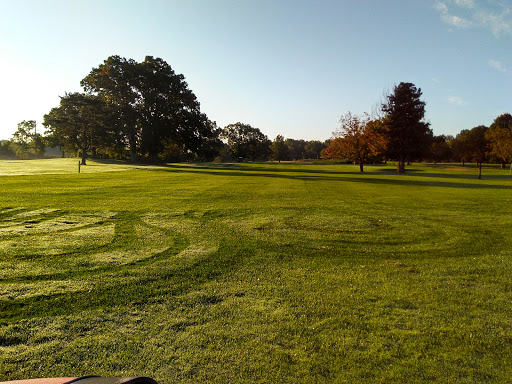 Golf Course «Huron Hills Golf Course», reviews and photos, 3465 E Huron River Dr, Ann Arbor, MI 48104, USA