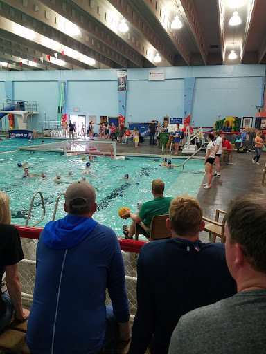Swimming Pool «Chehalem Aquatic Center», reviews and photos, 1802 Haworth Ave, Newberg, OR 97132, USA
