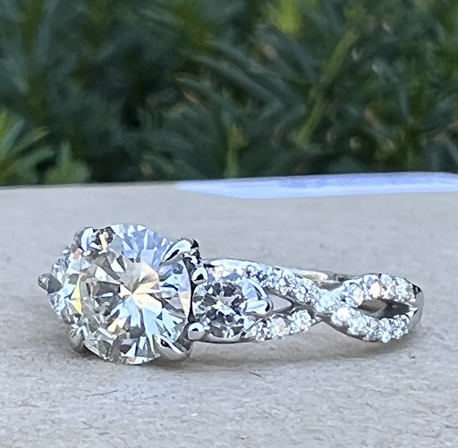 Jewelry Repair Service «Imperial Jewelers», reviews and photos, 201 Ward St, Montgomery, NY 12549, USA