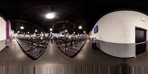 Gym «Planet Fitness», reviews and photos, 55 Crystal Ave Suite 402, Derry, NH 03038, USA