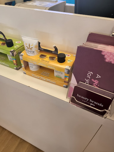 Beauty Salon «Beauty Brands», reviews and photos, 3110 Green Mt Crossing Dr, Shiloh, IL 62269, USA