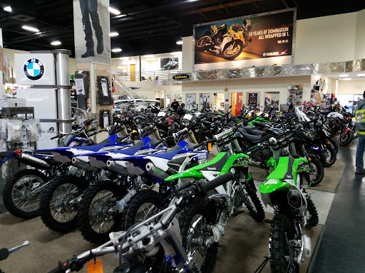 BMW Motorcycle Dealer «BMW Motorcycles of Lynnwood», reviews and photos, 17900 WA-99 #102, Lynnwood, WA 98037, USA