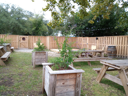 Beer Garden «Fermental Beer & Wine», reviews and photos, 7250 Market St, Wilmington, NC 28411, USA