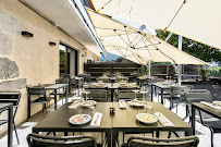 Atmosphère du Restaurant italien Les Quatre Gourmets à Annecy - n°18