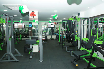 Jinto Body Craft Gym - Near Vennala Medical Centre Hospital (EMC) Puthiyaroad Thykkavu Jn, Vennala, Ernakulam, Kerala 682028, India