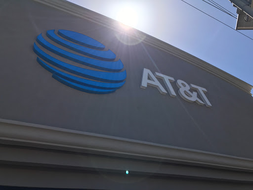 Cell Phone Store «AT&T», reviews and photos, 2540 Lincoln Blvd, Venice, CA 90291, USA