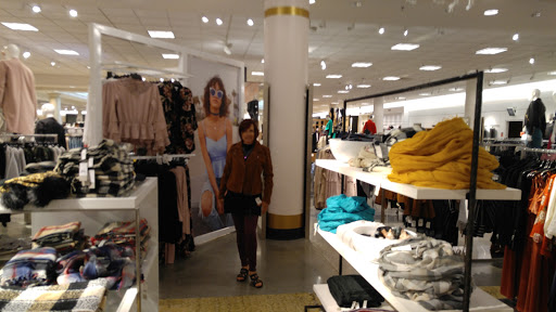 Department Store «Nordstrom Short Pump Town Center», reviews and photos, 11812 W Broad St, Richmond, VA 23233, USA
