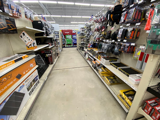 Hardware Store «Harbor Freight Tools», reviews and photos, 1045 W Orange Blossom Trail, Apopka, FL 32712, USA