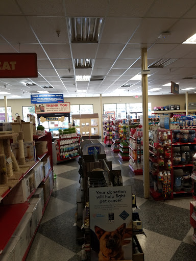 Pet Supply Store «Petco», reviews and photos, 3735 E Castro Valley Blvd, Castro Valley, CA 94552, USA