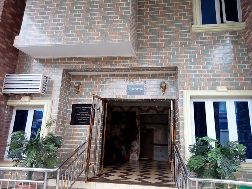 Golden Bricks Hotel And Suites, 8b Federal Staff Close Independence Layout Enugu, Achi St, Independence Layout 400271, Enugu, Nigeria, Zoo, state Enugu
