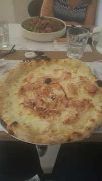 Plats et boissons du Pizzeria Une tomate bleue à Mâcon - n°8