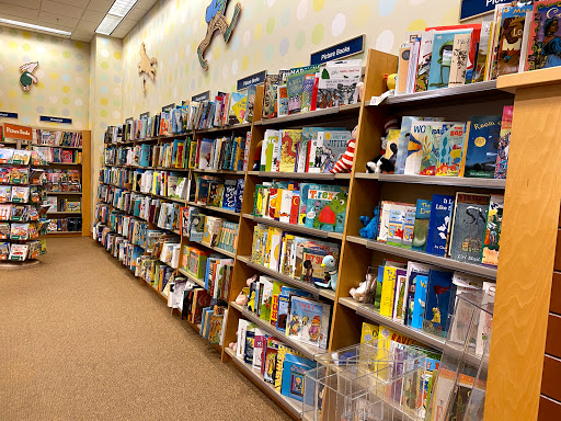 Book Store «Barnes & Noble», reviews and photos, 614 S Meadow St, Ithaca, NY 14850, USA