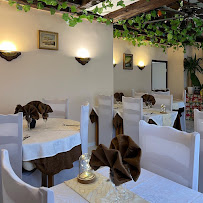 Atmosphère du Restaurant Kaaz Bokit Cadran Solaire à Varreddes - n°8