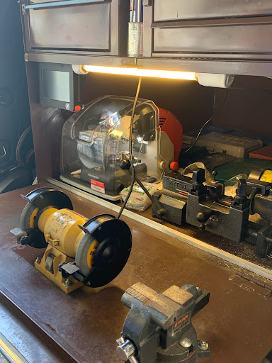 Locksmith «Alvarado Locksmith», reviews and photos, 285 NW 27th Ave #7, Miami, FL 33125, USA