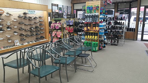 Shoe Store «Haney Shoes», reviews and photos, 6060 Maple St, Omaha, NE 68104, USA