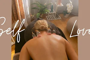 BAM Wellness - Women & Mens Massage, Sports Massage, Lymphatic Drainage, Deep Tissue image