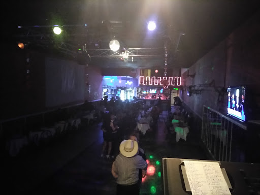 El Potrillo Night Club