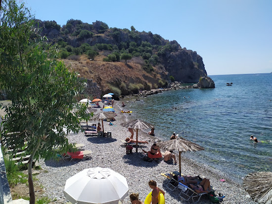 Asini mikri beach