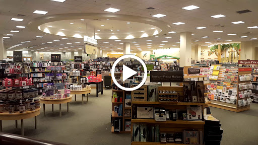 Book Store «Barnes & Noble», reviews and photos, 230 Main St, White Plains, NY 10601, USA