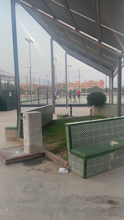 Complejo de pistas de tenis - Av. San Anton, 251, 29620 Torremolinos, Málaga, Spain
