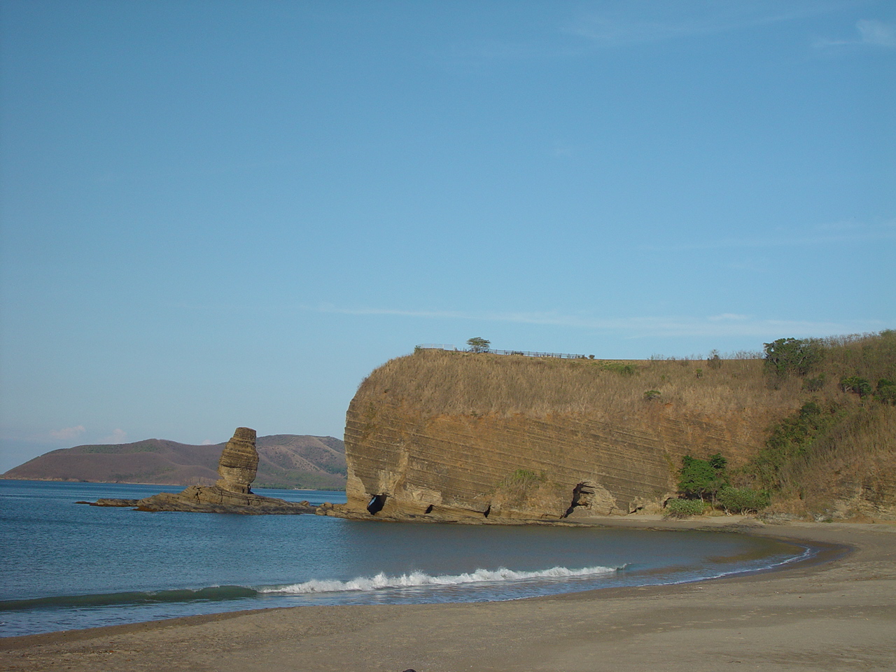 Foto de Roche Percee Beach localizado em área natural