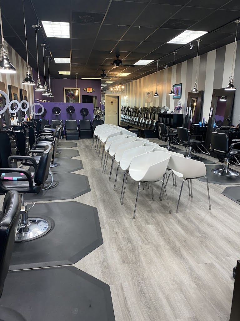 TOUCHES by TIRCUIT The Hair Studio 70122
