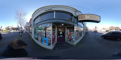 Book Store «Broadway Books», reviews and photos, 1714 NE Broadway St, Portland, OR 97232, USA